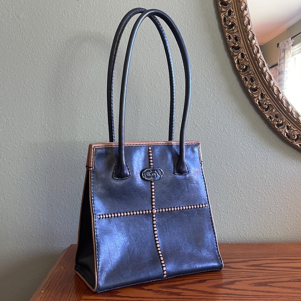 Rare vintage black and brown leather purse with unique details